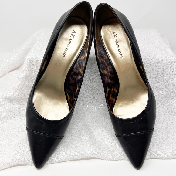 Anne Klein lflex black Lointed  toes leather heels - Picture 5 of 10